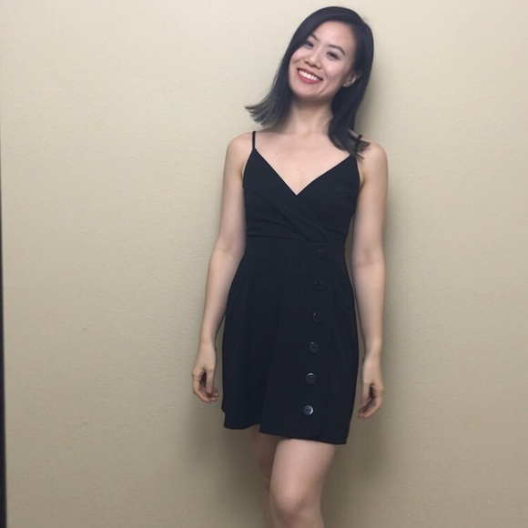 UO Silence + noise plunge neckline black dress XS - Picture 3 of 8